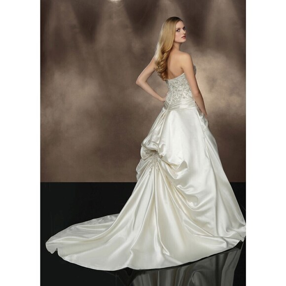 Impression Bridal Wedding Dress 10193 - Picture 2 of 9